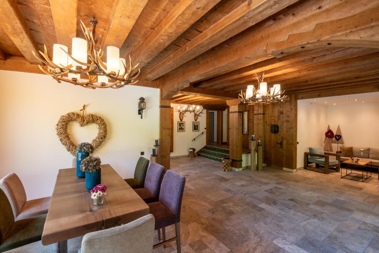 Hartungs Hoteldorf Фюссен Экстерьер фото