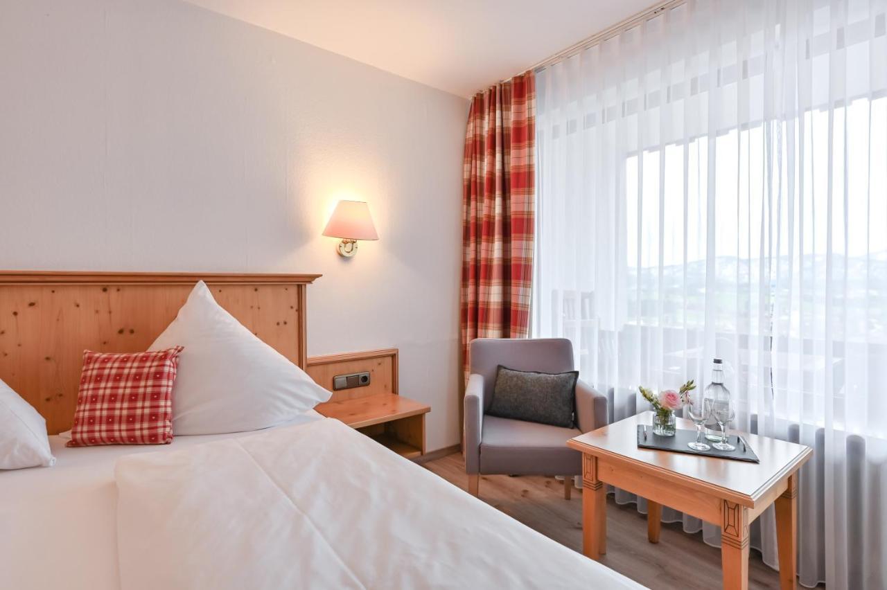 Hartungs Hoteldorf Фюссен Экстерьер фото