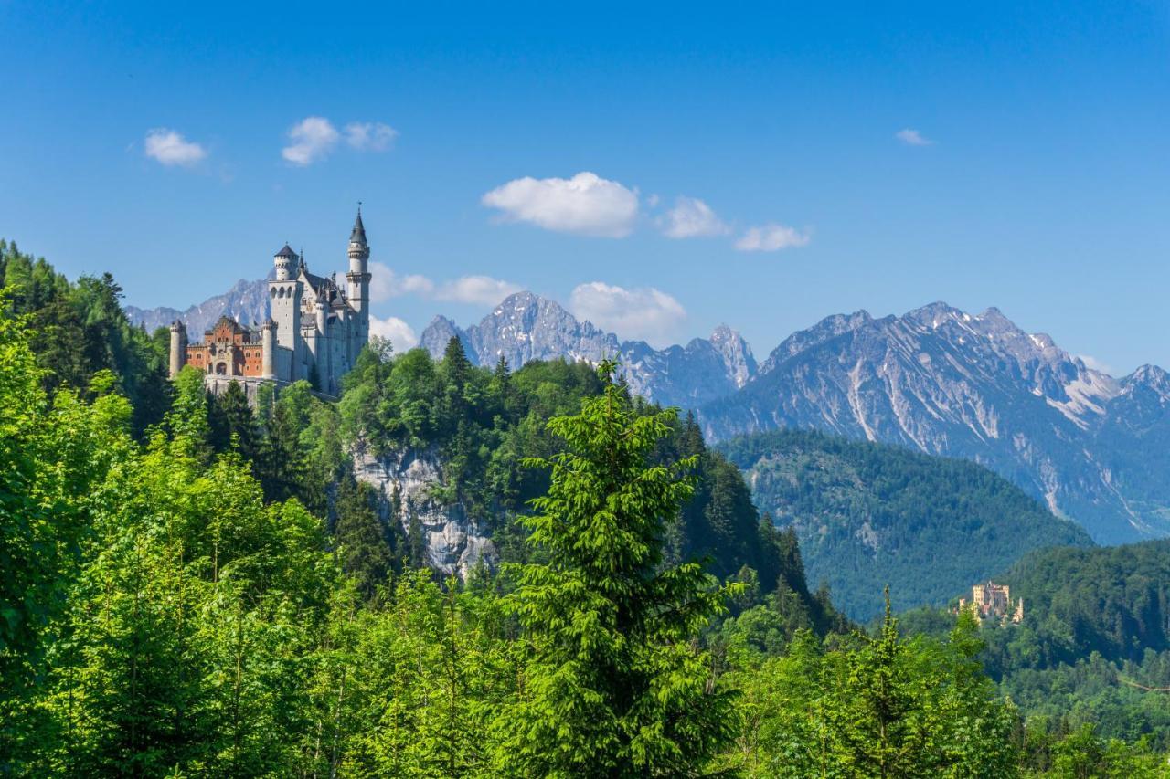 Hartungs Hoteldorf Фюссен Экстерьер фото