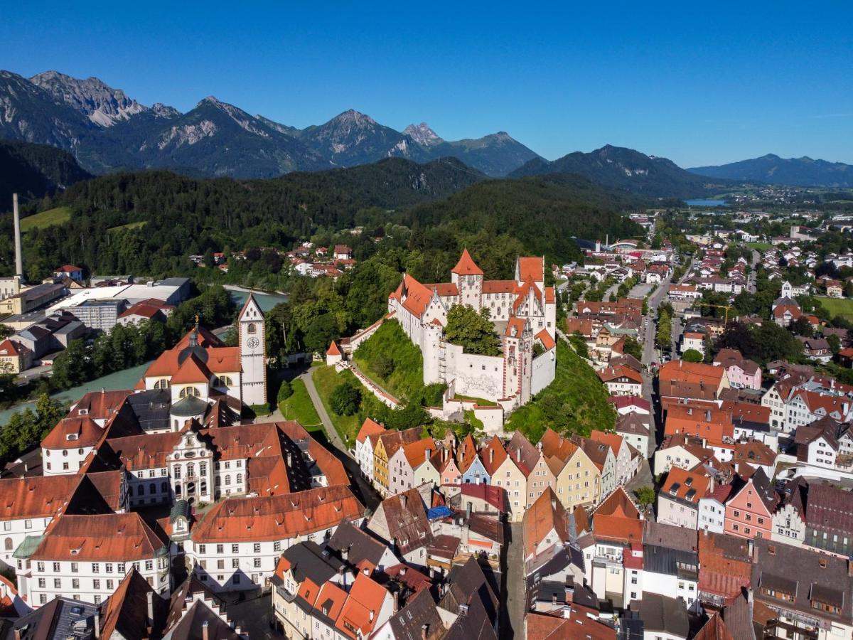 Hartungs Hoteldorf Фюссен Экстерьер фото