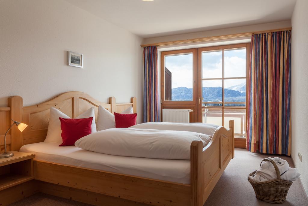 Hartungs Hoteldorf Фюссен Экстерьер фото