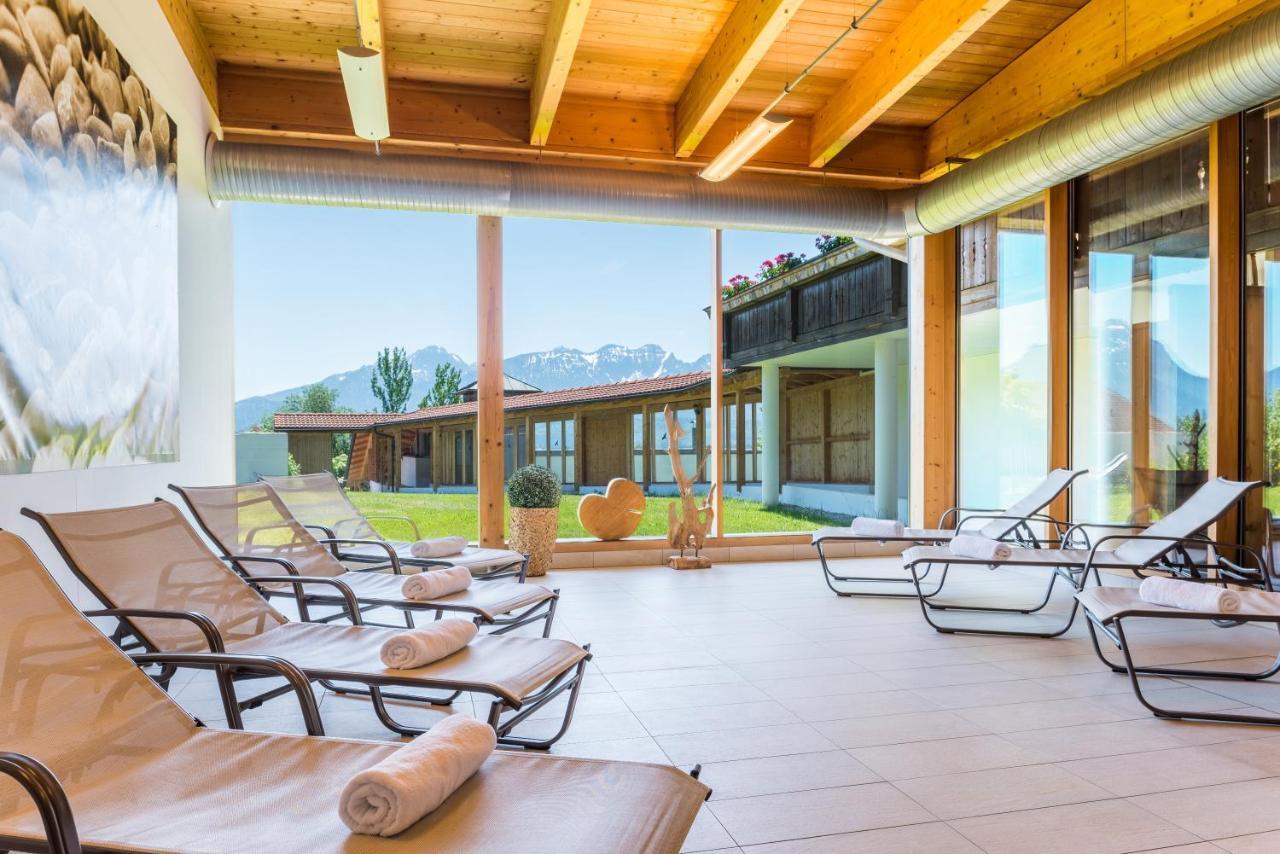 Hartungs Hoteldorf Фюссен Экстерьер фото